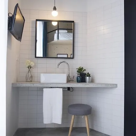 Talo Urban בית הארחה 3*